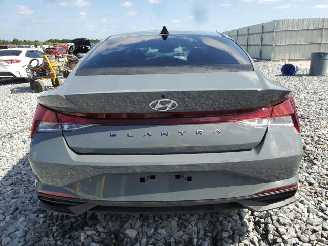  HYUNDAI ELANTRA 2022 Сірий