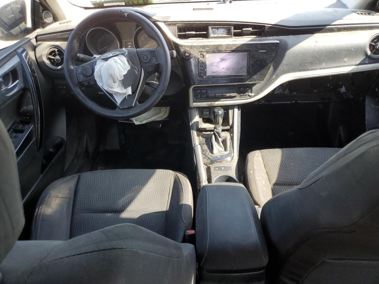 JTNKARJE6JJ571293 TOYOTA COROLLA 2018
