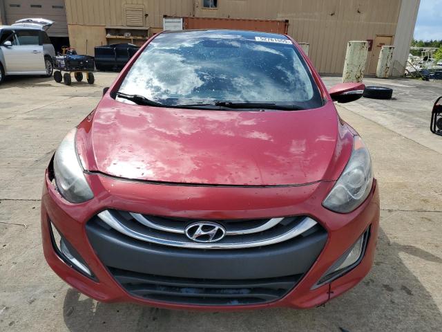  HYUNDAI ELANTRA 2013 Czerwony