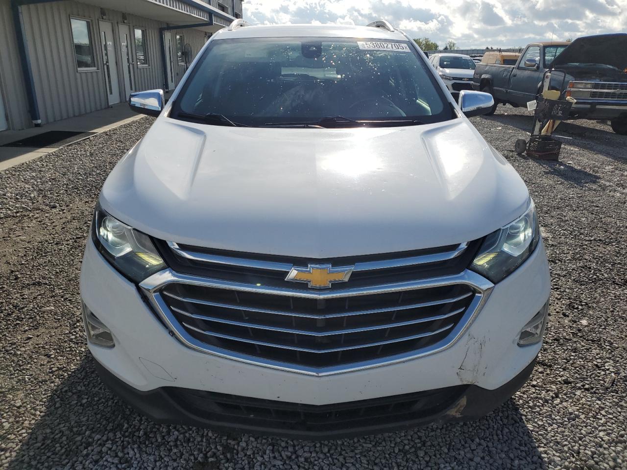 2GNAXVEV1J6215470 CHEVROLET EQUINOX 2018