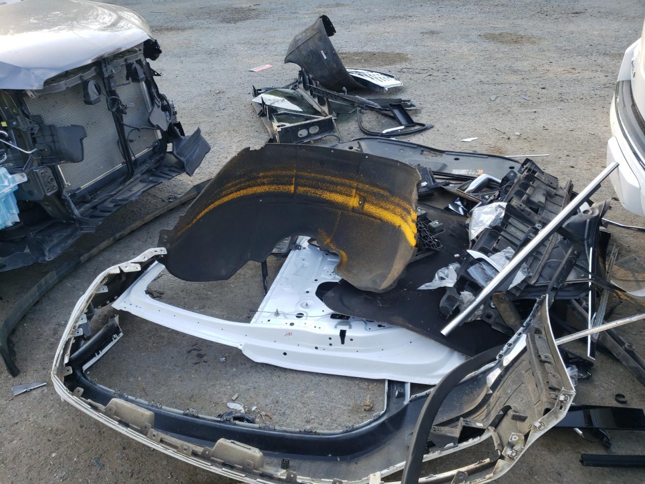 1gks2ckj8jr345577 1GKS2CKJ8JR345577 2018 GMC Yukon Denali
