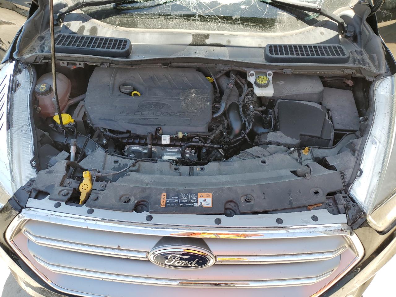 1FMCU0GD8HUD75287 FORD ESCAPE 2017