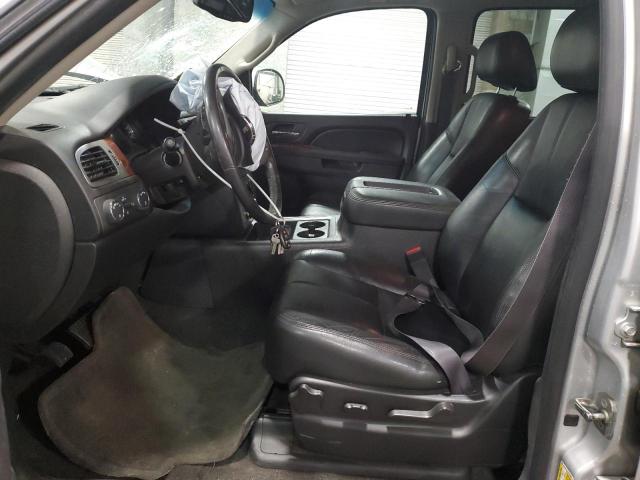  GMC YUKON 2014 Srebrny