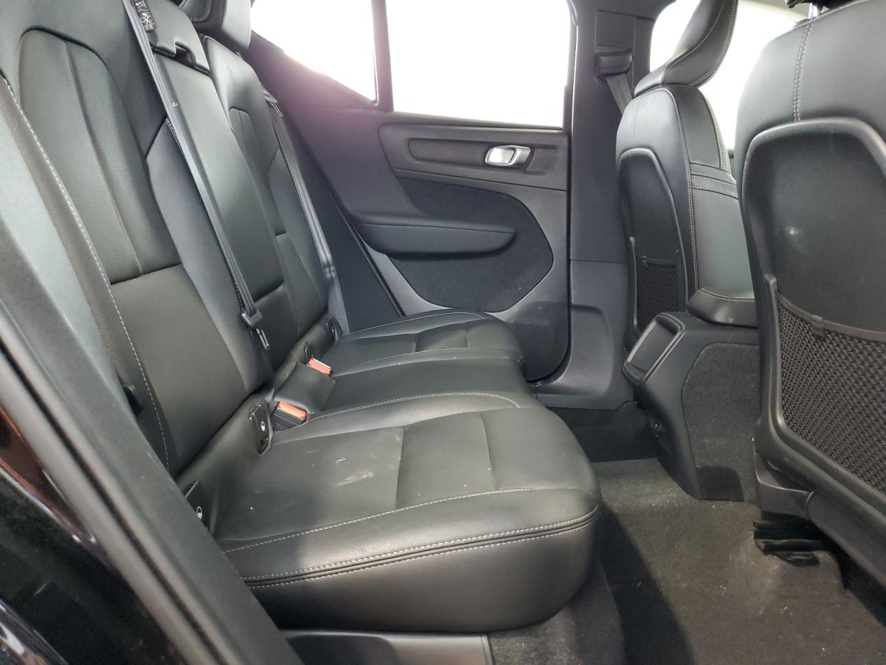 2021 Volvo Xc40 T4 Momentum VIN: YV4AC2HK8M2581963 Lot: 54700415