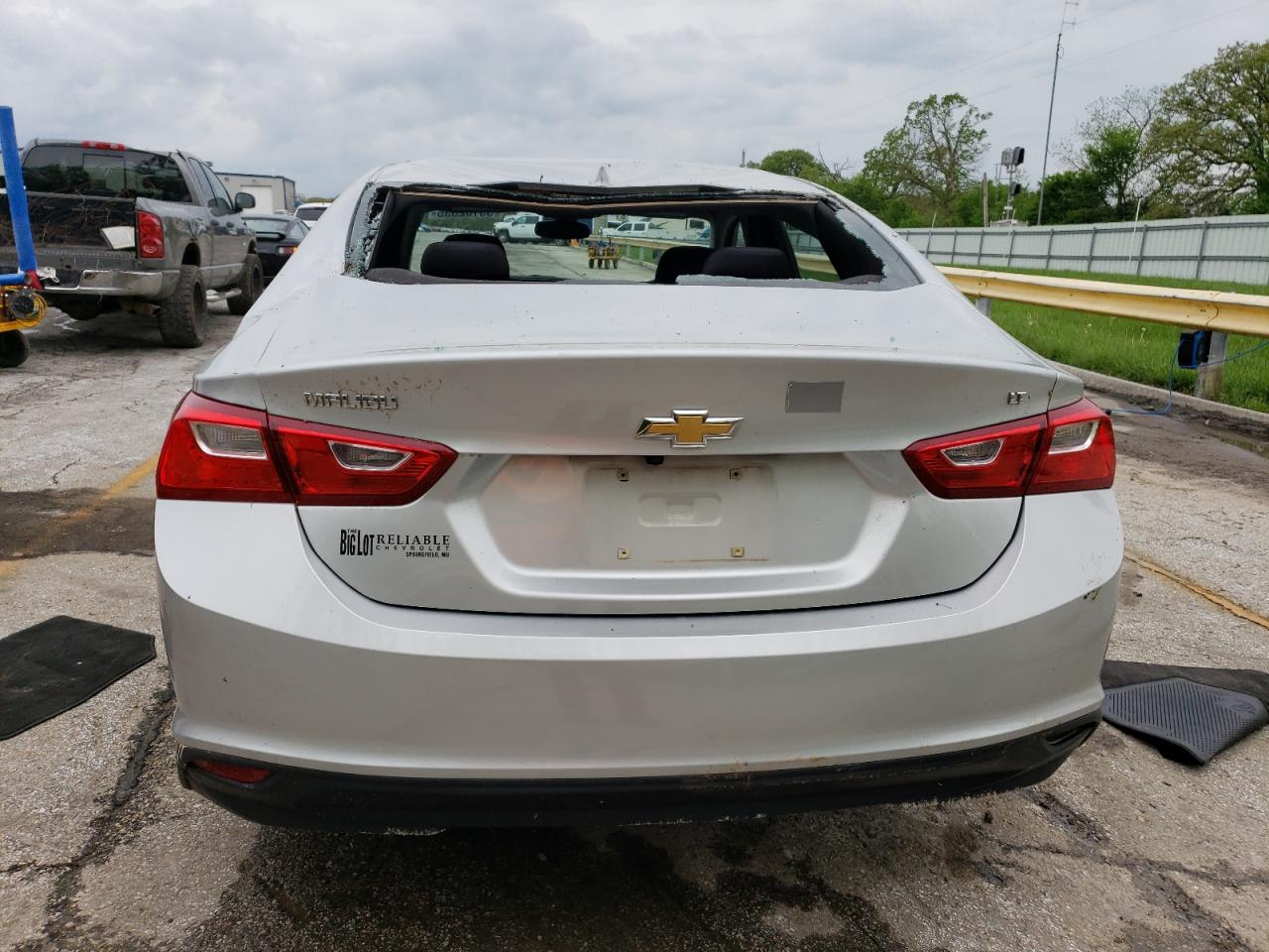 1G1ZD5ST6JF132428 CHEVROLET MALIBU 2018