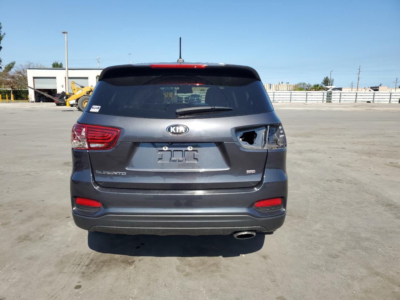 2019 Kia Sorento L VIN: 5XYPG4A39KG546402 Lot: 52850945