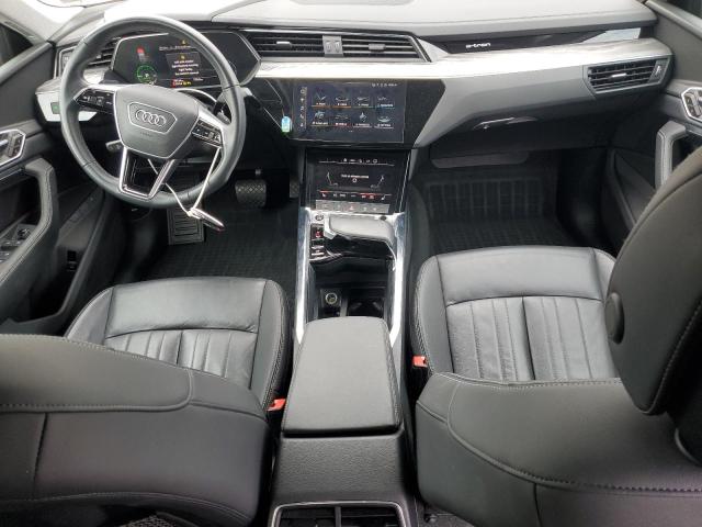  AUDI E-TRON 2022 Beżowy