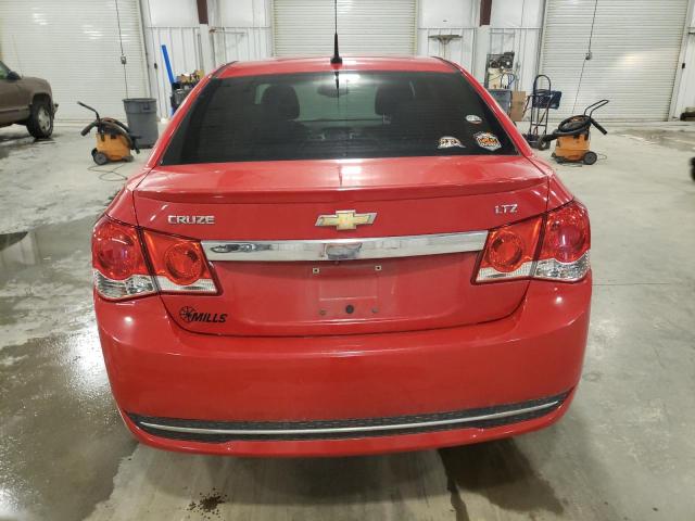  CHEVROLET CRUZE 2013 Czerwony