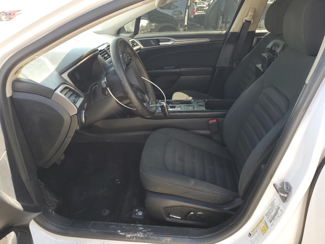 3FA6P0H74HR391808 FORD FUSION 2017