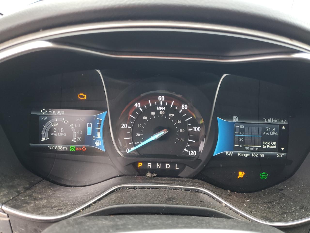 3FA6P0LU6HR374621 FORD FUSION 2017