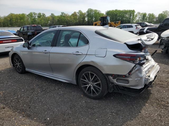  TOYOTA CAMRY 2022 Серебристый