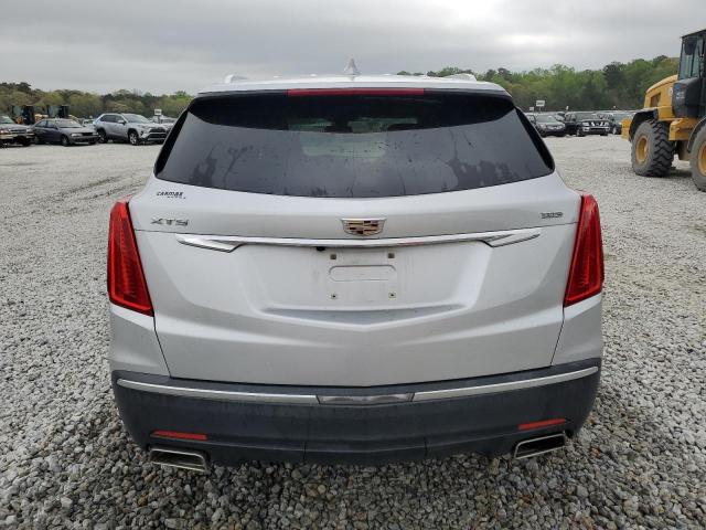 CADILLAC XT5 2017 Серебристый