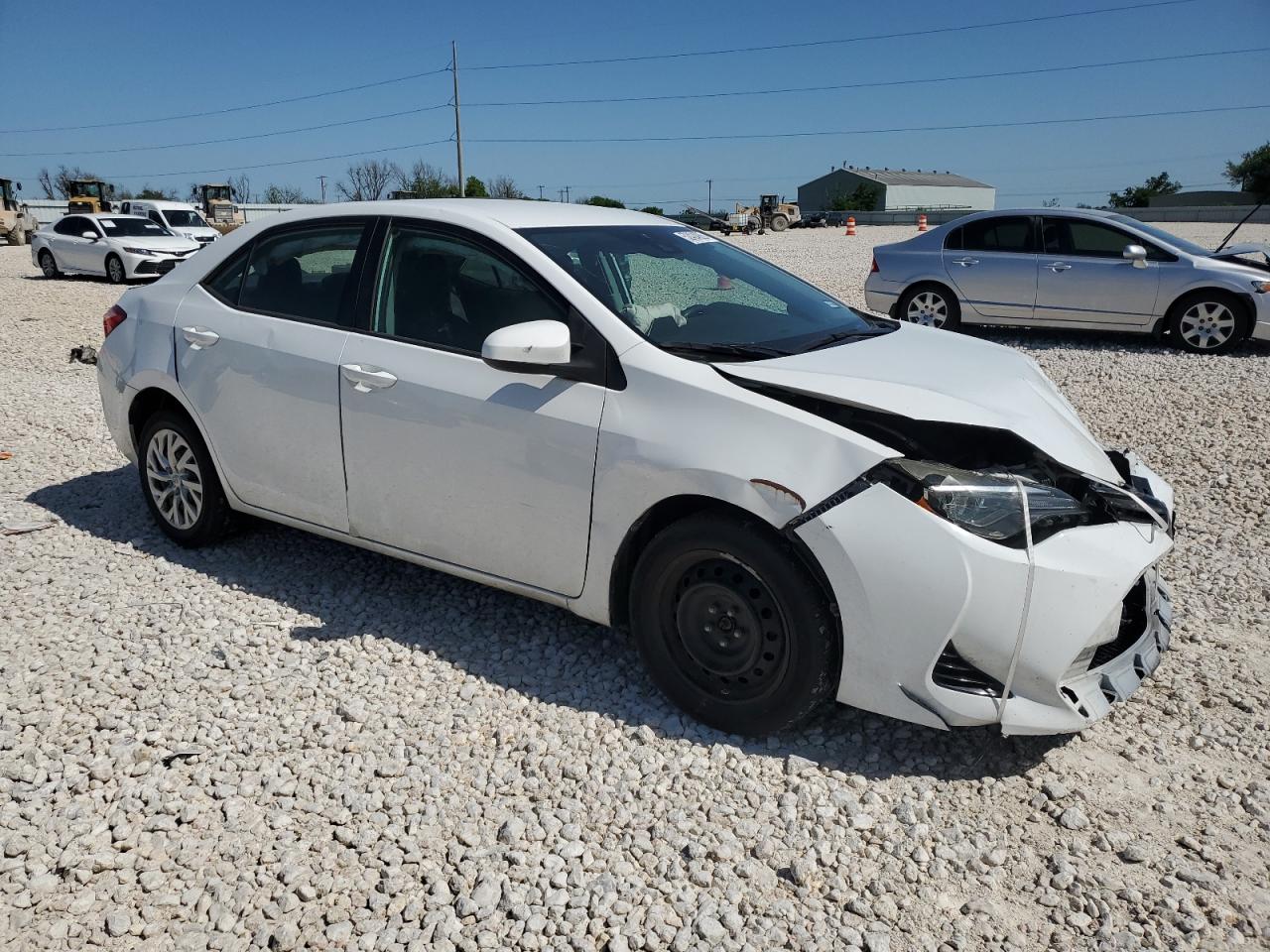 5YFBURHE3JP823269 TOYOTA COROLLA 2018