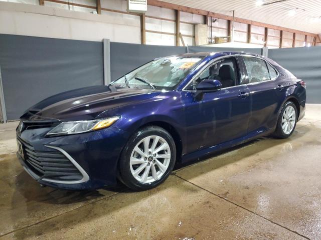  TOYOTA CAMRY 2022 Granatowy