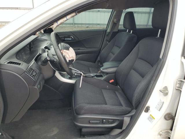 Седаны HONDA ACCORD 2015 Белый