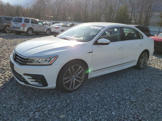  VOLKSWAGEN PASSAT 2017 Biały