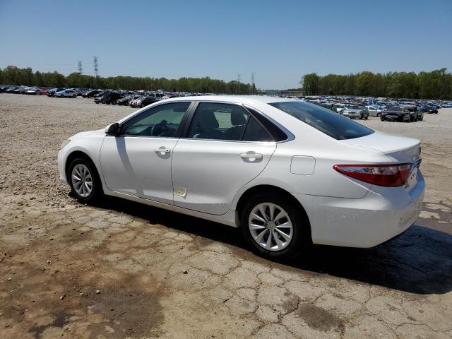  TOYOTA CAMRY 2017 Biały