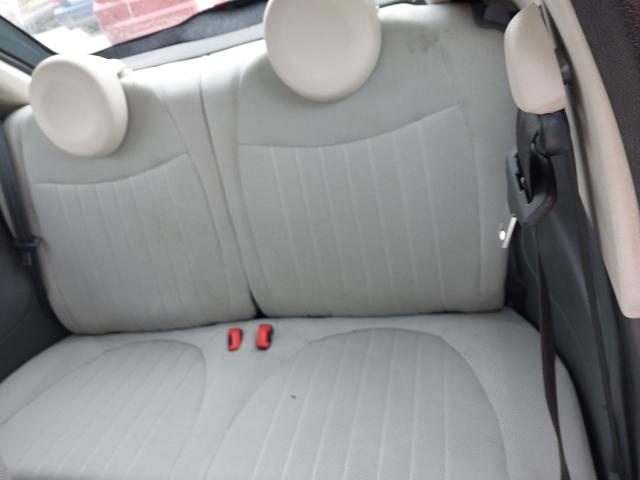 2010 FIAT 500 LOUNGE