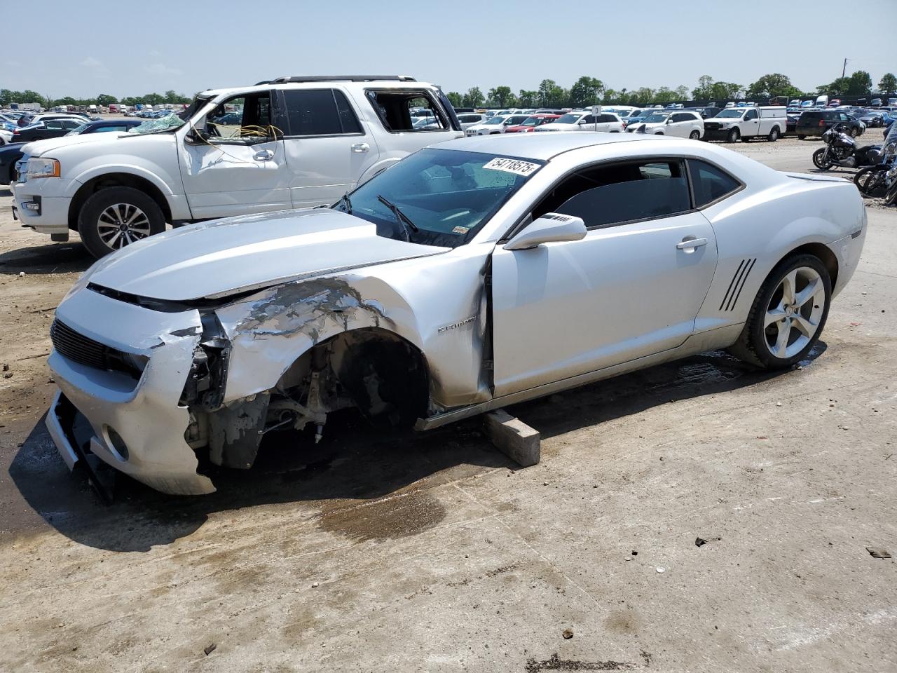 2013 Chevrolet Camaro Ls for Sale in Sikeston, MO - Front End