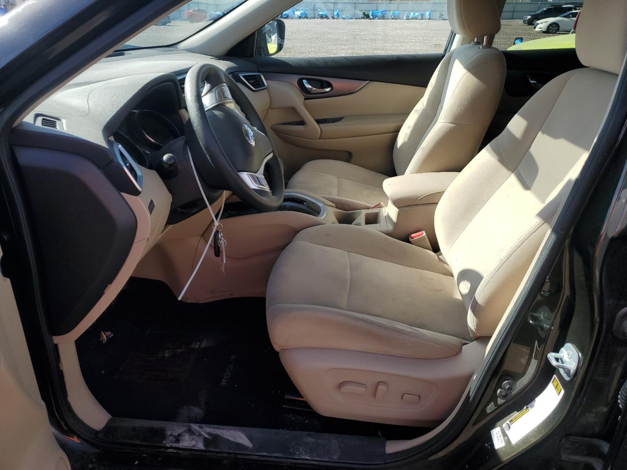 KNMAT2MV4GP736180 NISSAN ROGUE 2016