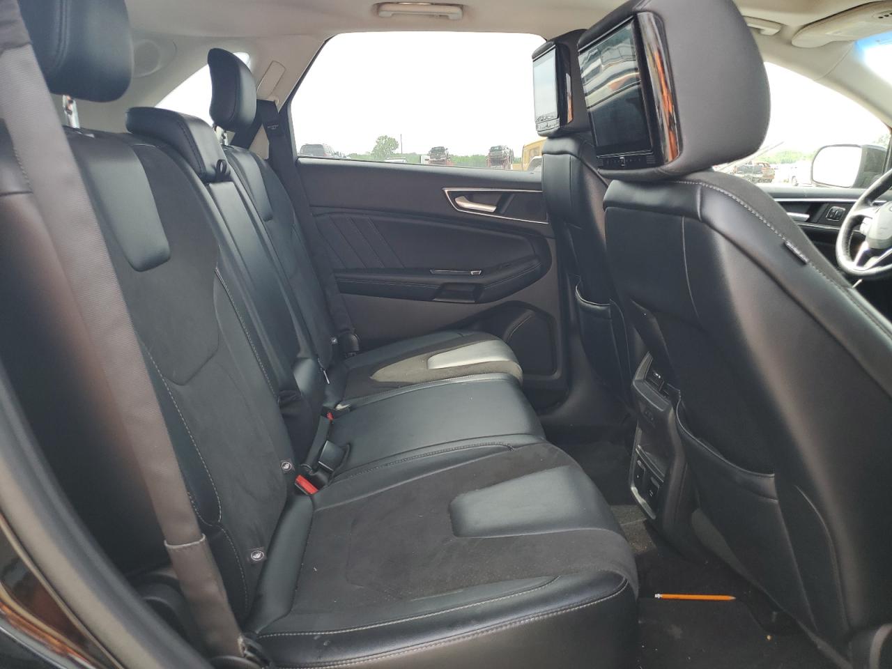 2017 Ford Edge Sport VIN: 2FMPK4AP9HBB03239 Lot: 55168255