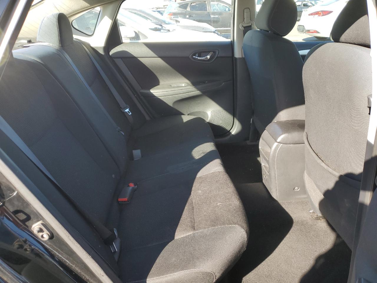 3N1AB7AP6KY239390 NISSAN SENTRA 2019