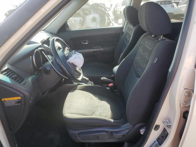 Паркетники KIA SOUL 2013 Кремовий