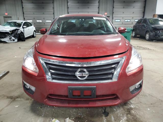  NISSAN ALTIMA 2015 Czerwony