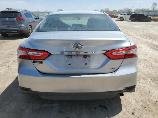  TOYOTA CAMRY 2018 Серебристый
