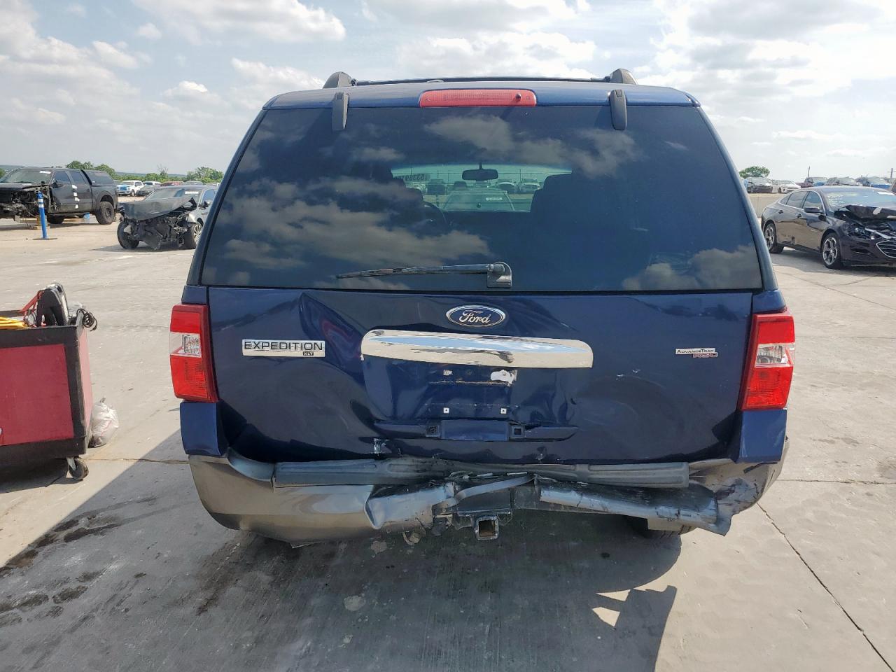 2007 Ford Expedition Xlt VIN: 1FMFU15507LA52516 Lot: 82149095