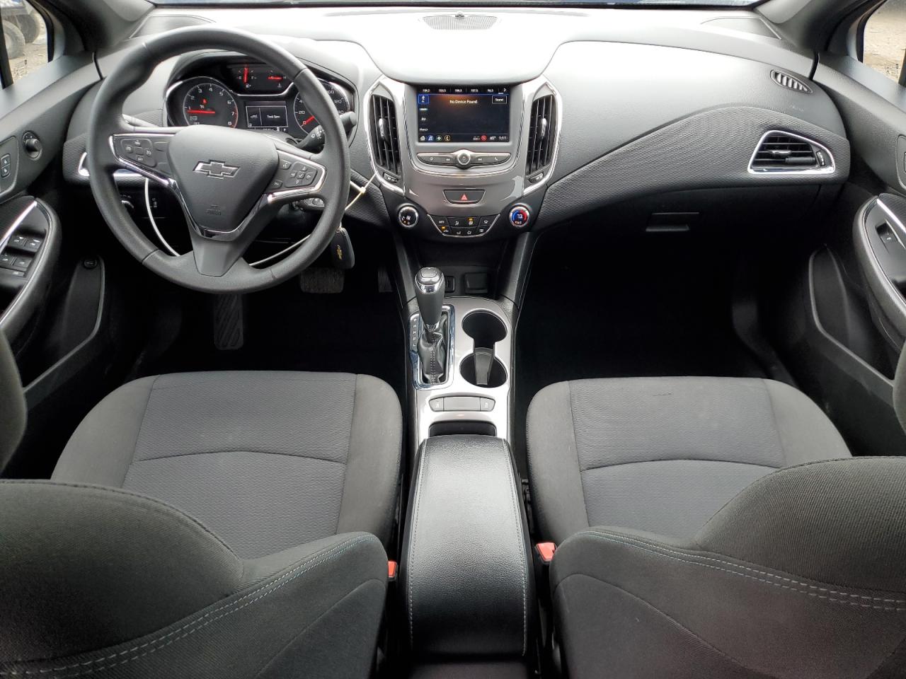 1G1BE5SM0K7137000 CHEVROLET CRUZE 2019