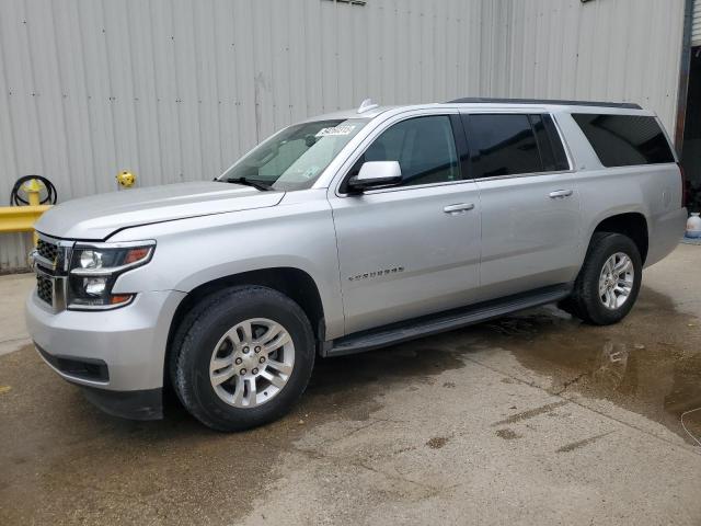 Parquets CHEVROLET SUBURBAN 2016 Srebrny