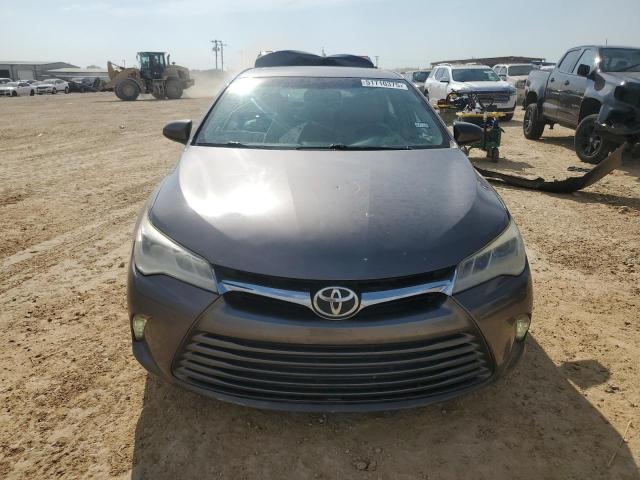  TOYOTA CAMRY 2015 Серый