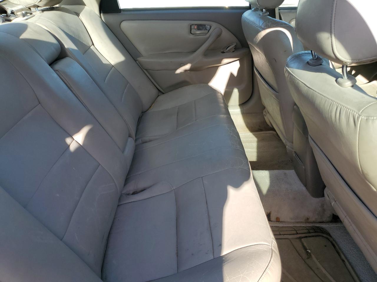 2000 Toyota Camry Ce VIN: 4T1BG22K1YU929824 Lot: 54983275