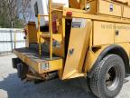 1998 International 4900 Bucket Truck იყიდება West Warren-ში, MA - Rear End