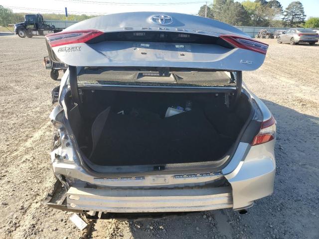  TOYOTA CAMRY 2022 Серебристый