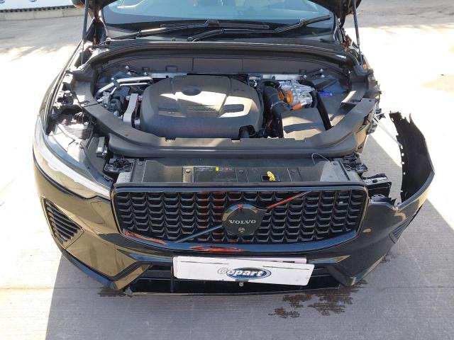 2024 VOLVO XC60 + BLA