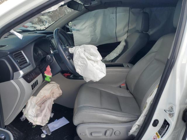  TOYOTA HIGHLANDER 2018 Белы