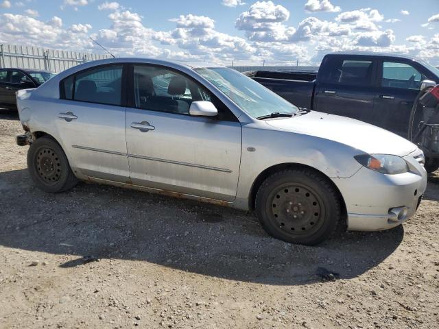 2005 MAZDA 3 S