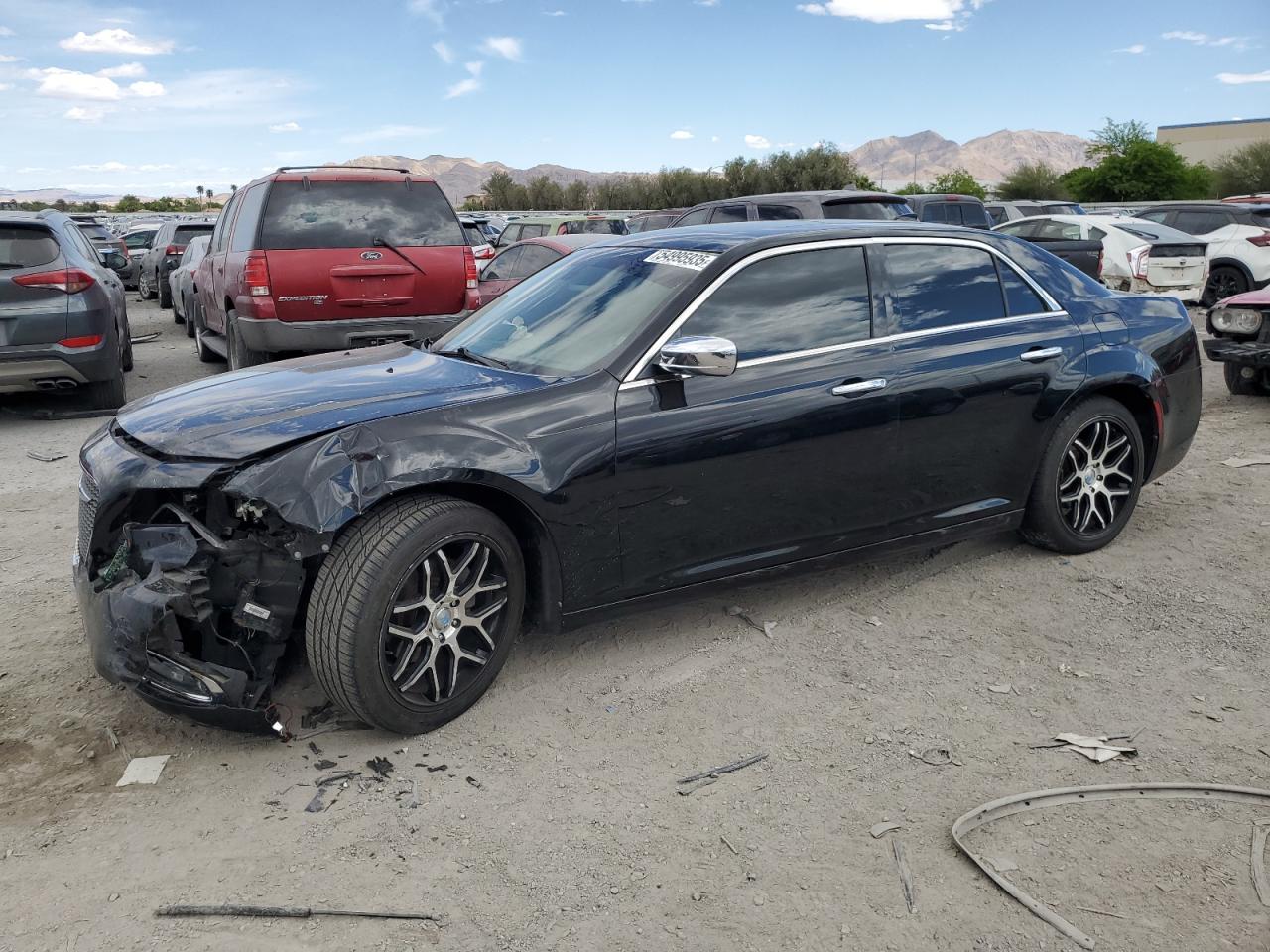 2016 Chrysler 300C for Sale in Las Vegas, NV - Front End