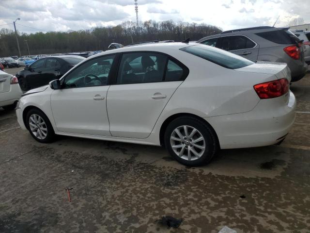 Sedans VOLKSWAGEN JETTA 2012 Biały