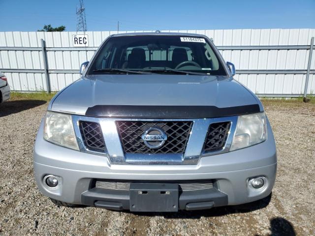  NISSAN FRONTIER 2015 Srebrny