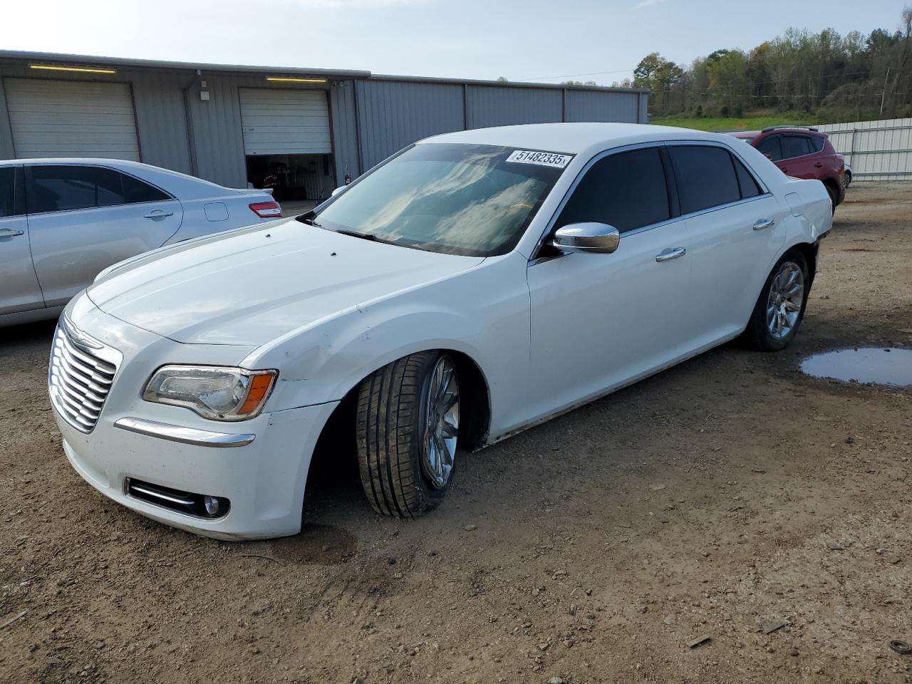 2013 Chrysler 300C იყიდება Grenada-ში, MS - Undercarriage