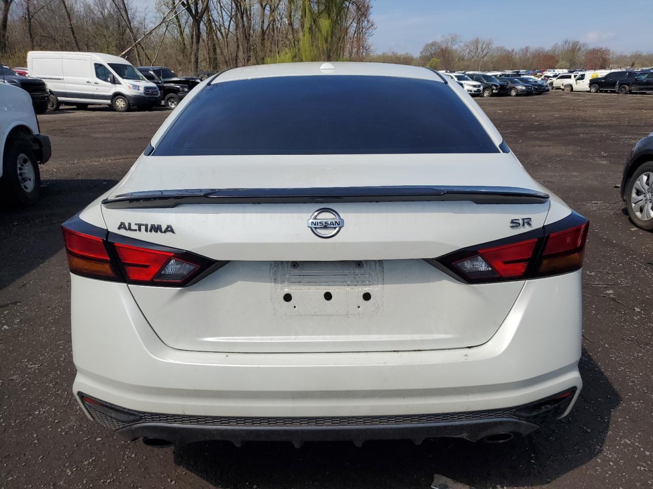 1N4BL4CV0KC215030 NISSAN ALTIMA 2019