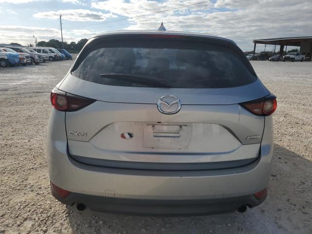  MAZDA CX-5 2019 Srebrny