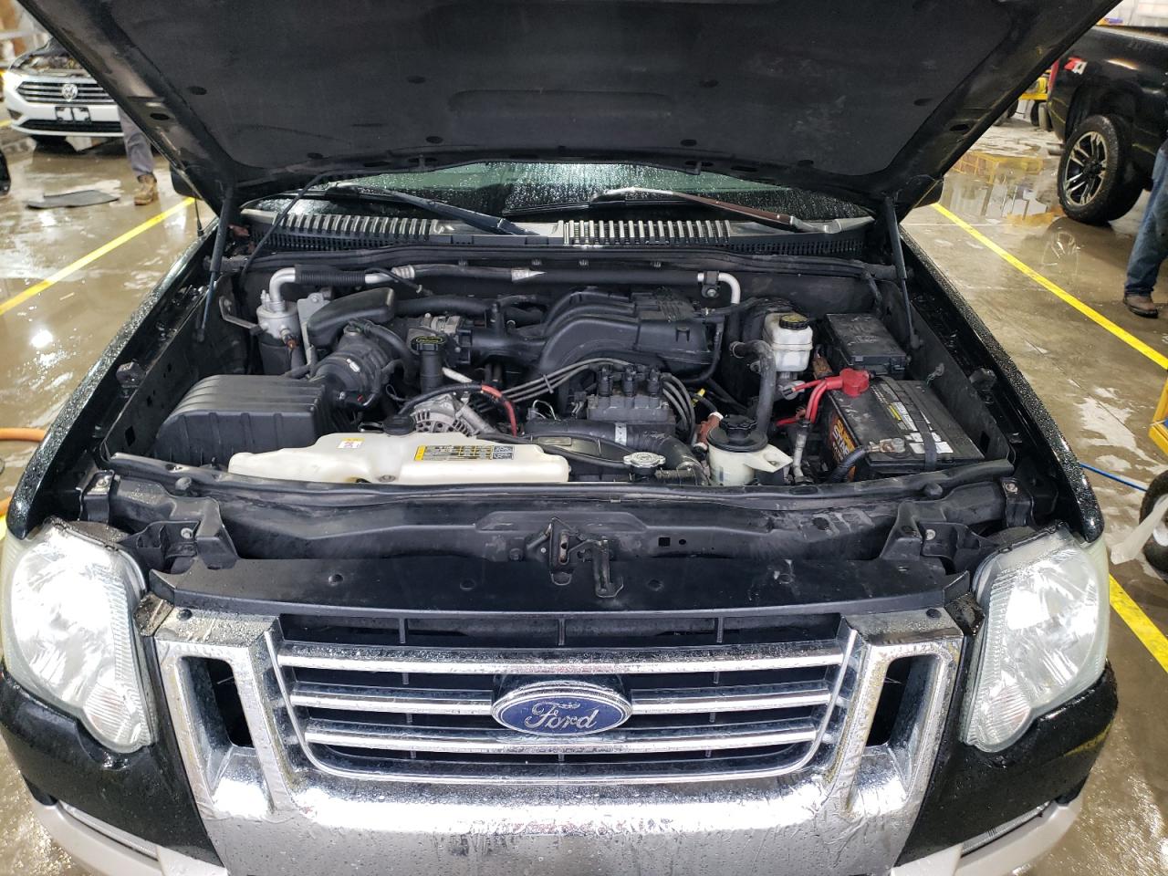 2008 Ford Explorer Eddie Bauer VIN: 1FMEU74EX8UB18923 Lot: 51846015