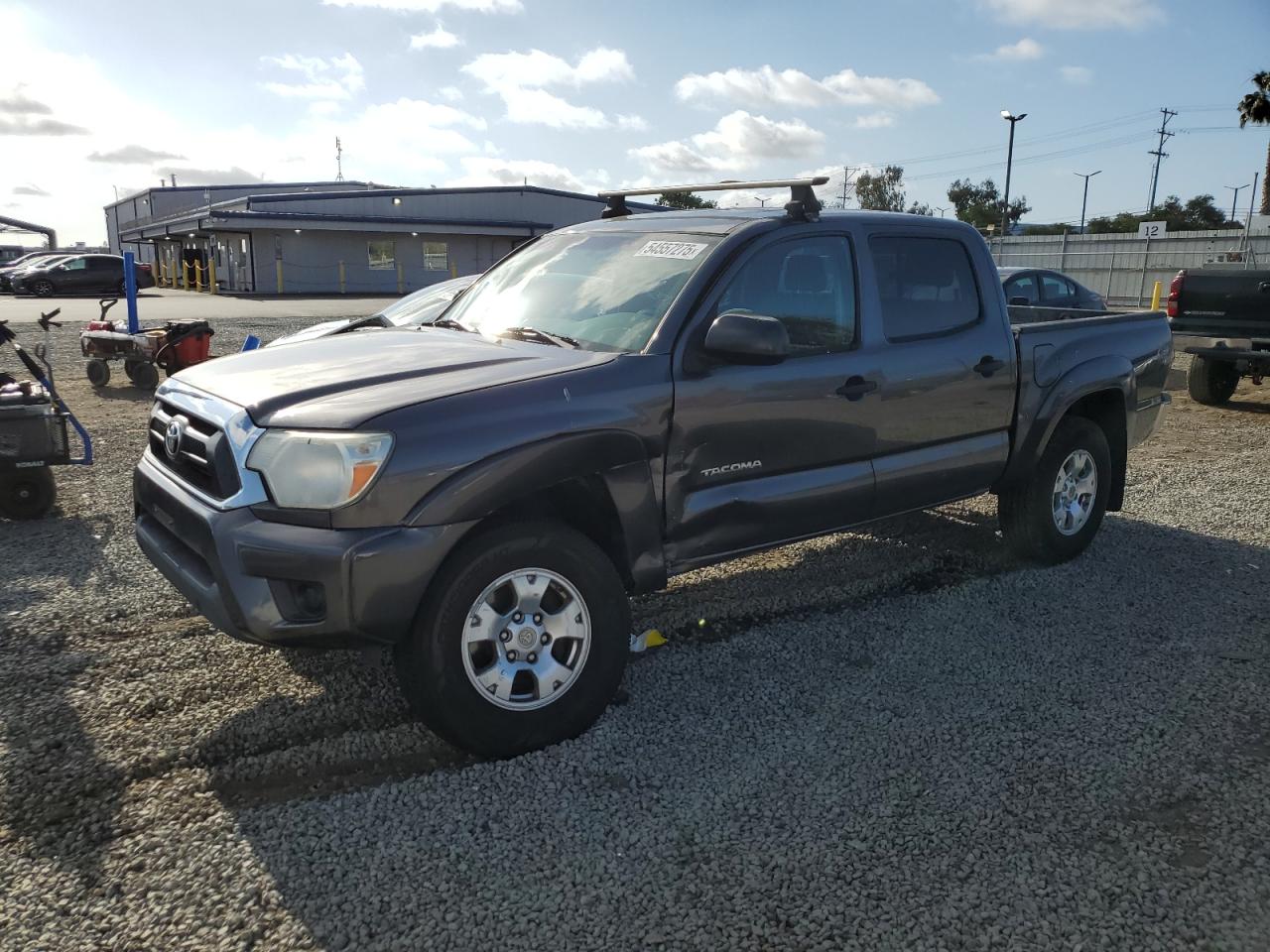 2013 Toyota Tacoma Double Cab zu verkaufen in San Diego, CA - Front End