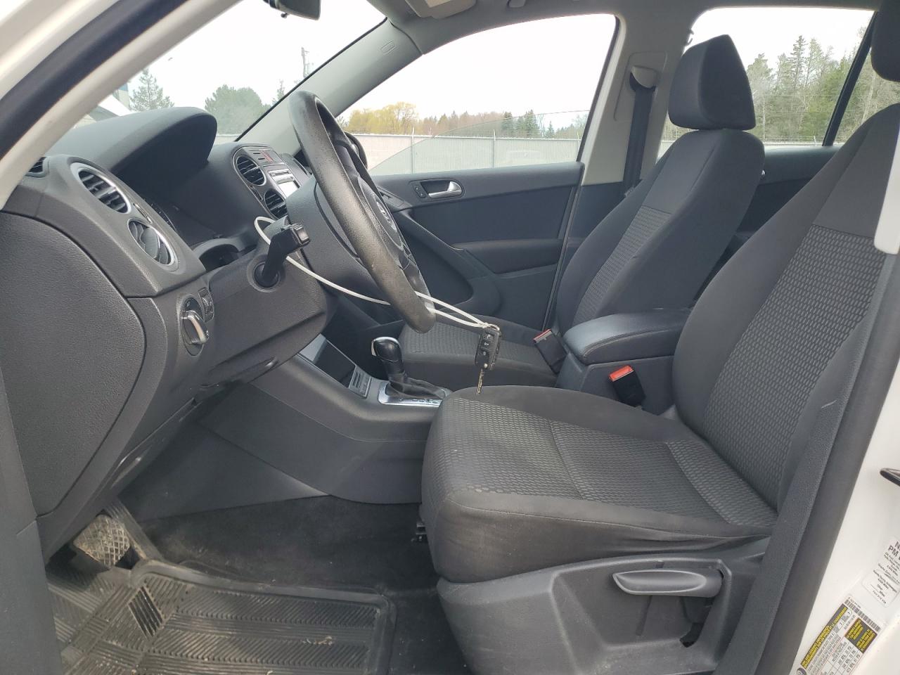 2011 Volkswagen Tiguan S VIN: WVGAV7AX9BW529159 Lot: 54391095