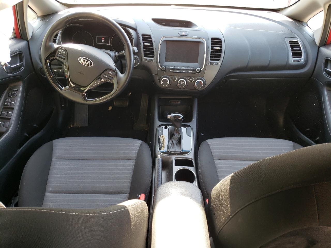 2017 Kia Forte Lx VIN: 3KPFL4A70HE143568 Lot: 54633235