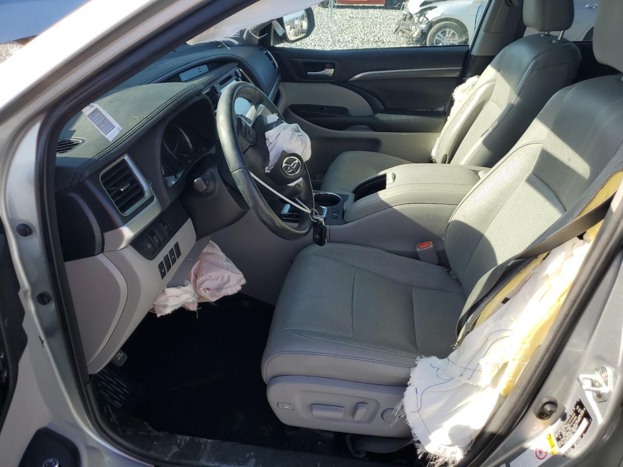 2018 Toyota Highlander Limited VIN: 5TDDZRFH2JS885969 Lot: 55182505